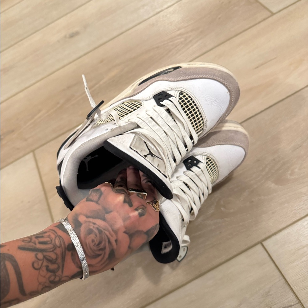 Men's Classic White and Black Sneakers
